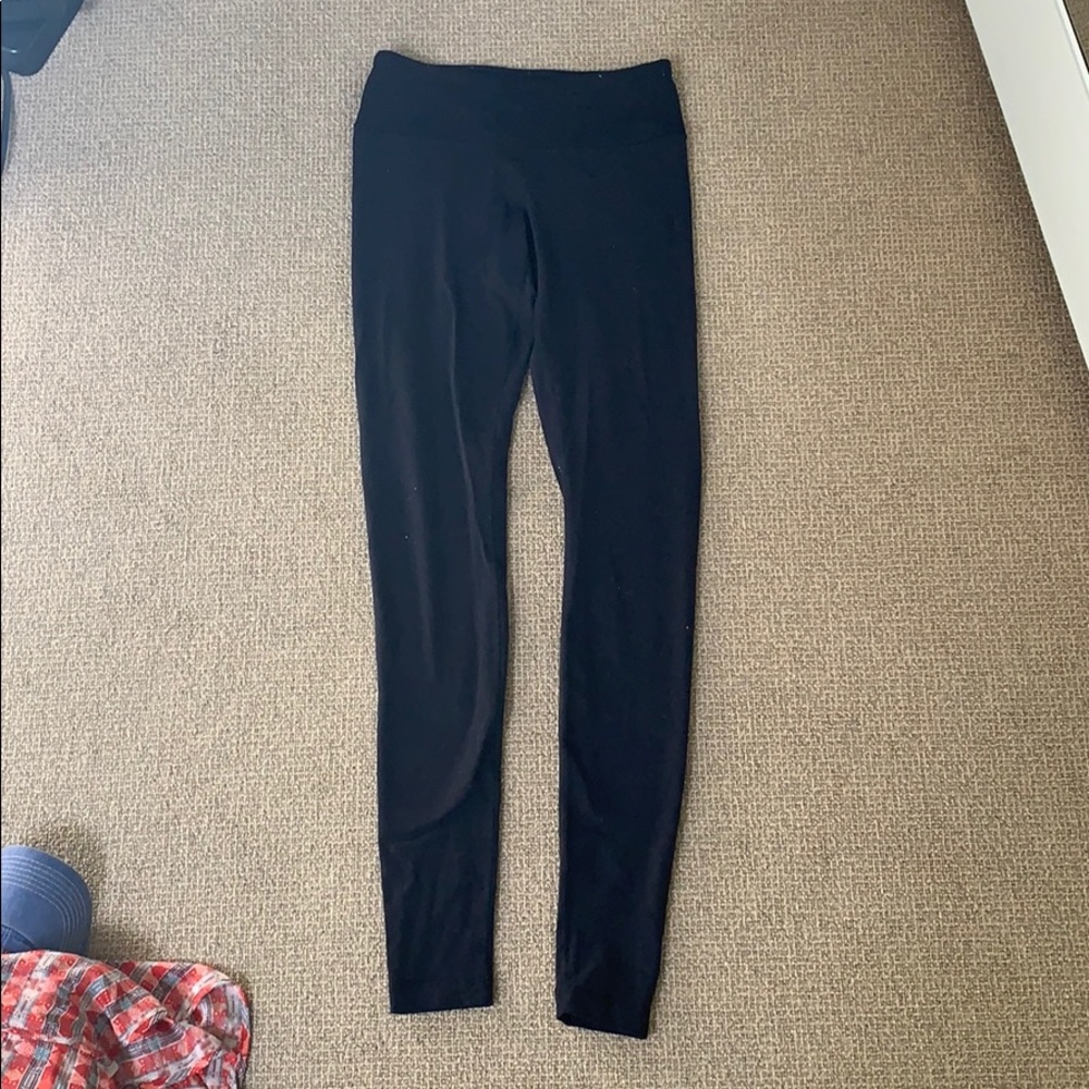 Wunder under long leggings lululemon size 4